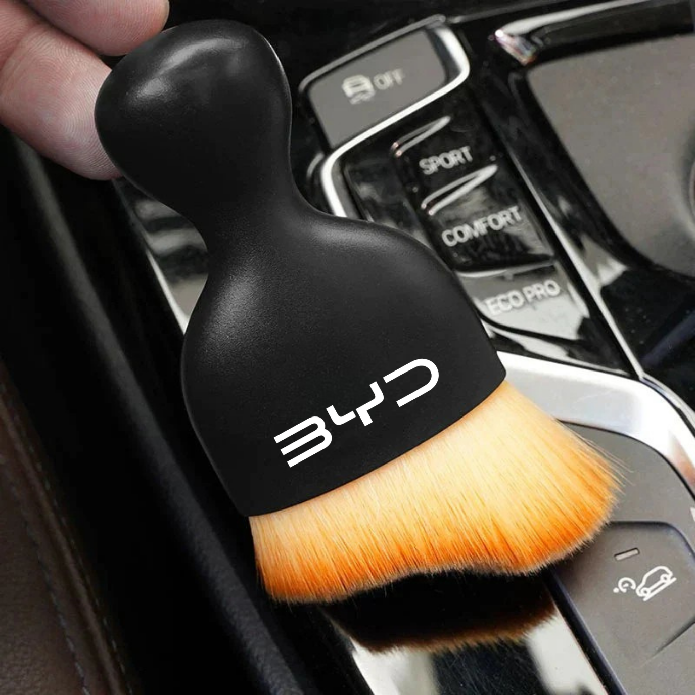 P40 PRO | Precision Detailing Brush with Your Car's Logo